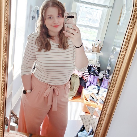 Meet your Posher, Angela - Picture 2 of 8